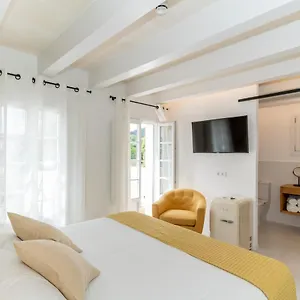 https://hotel-m-27.balearic-islands.net