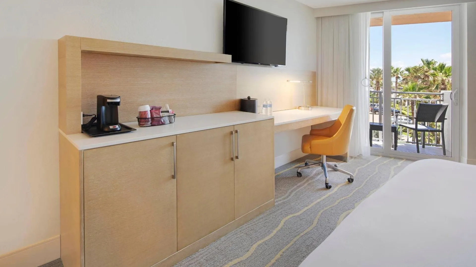 Delta Hotels By Marriott Daytona Beach Oceanfront