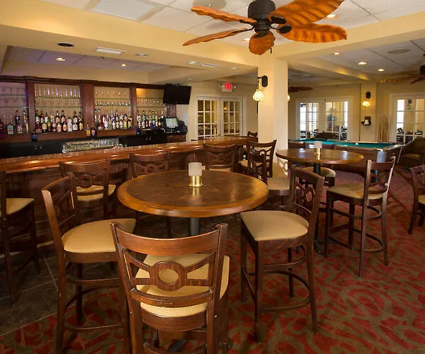 Delta Hotels By Marriott Daytona Beach Oceanfront 3*,